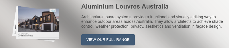 Louvre brochure cover